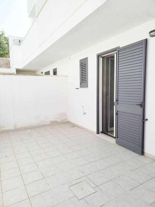 App Girasole 1A 300 Metri Dal Mare In Salento Apartment Торе Сан Джовани Удженто Екстериор снимка