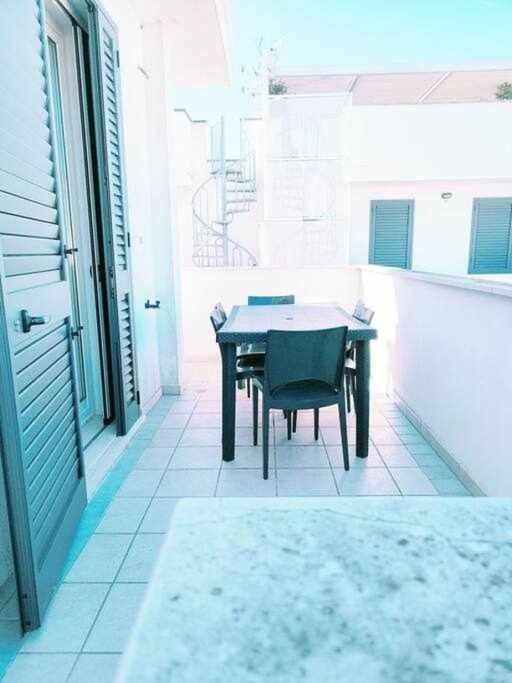 App Girasole 1A 300 Metri Dal Mare In Salento Apartment Торе Сан Джовани Удженто Екстериор снимка